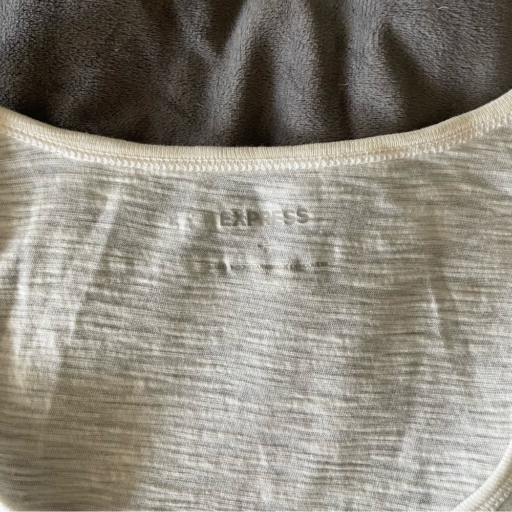 Express Tank Top - Picture 5 of 5